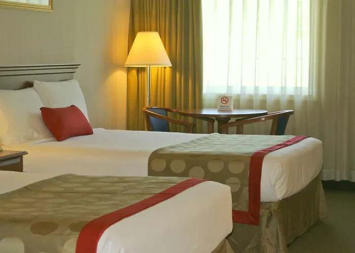 Ramada By Wyndham Strasburg - Shenandoah Valley