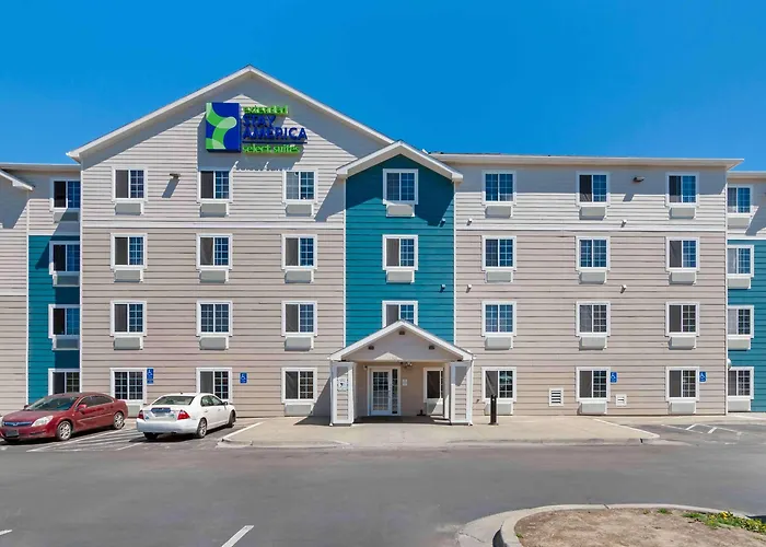 Trip to College Extended Stay America Select Suites - Kansas City - South - I-49