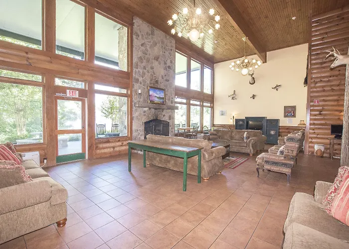 Lake Chatuge Lodge