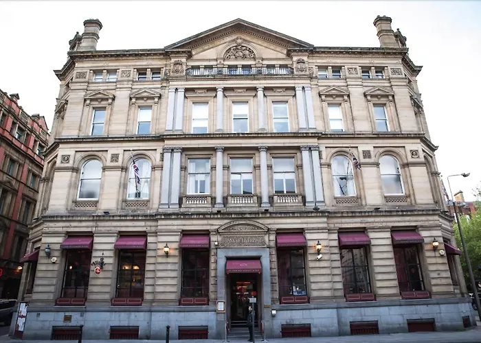 The Sir Thomas Hotel