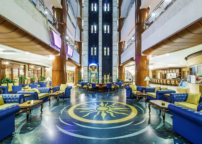 Hotel with view: Grand Excelsior Hotel Bur Dubai