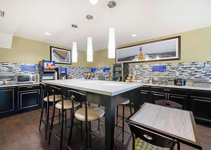 Best Western Edgewater Inn