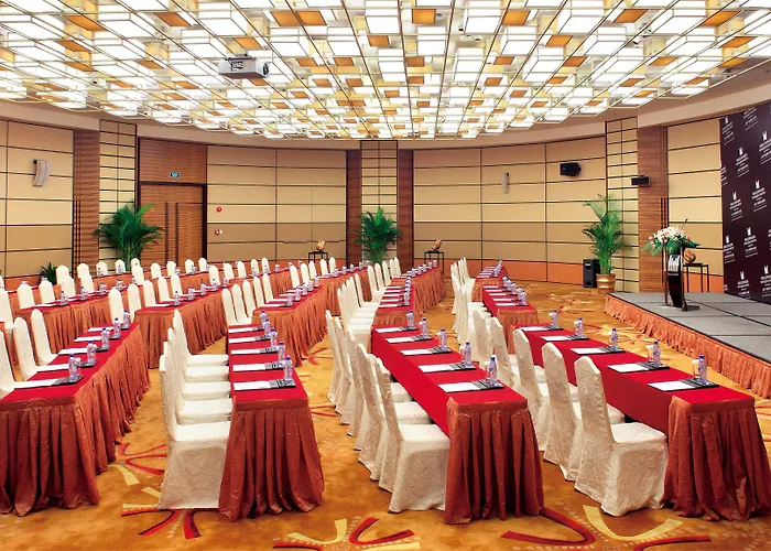 Family Hotel: Grand Millennium Shanghai Hongqiao