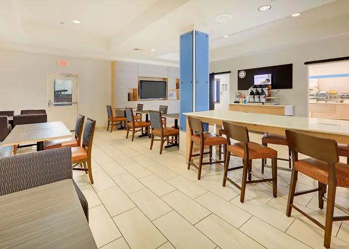 Holiday Inn Express Hotel & Suites Burleson - Fort Worth, An Ihg Hotel