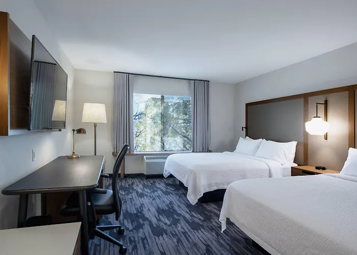 Fairfield Inn & Suites By Marriott Kelowna