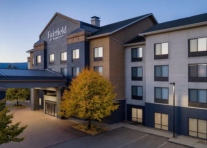Fairfield Inn & Suites By Marriott Kelowna