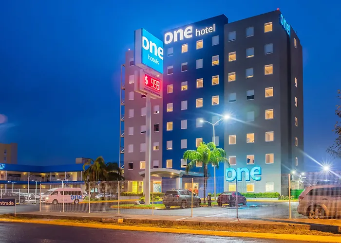 One Monterrey Aeropuerto