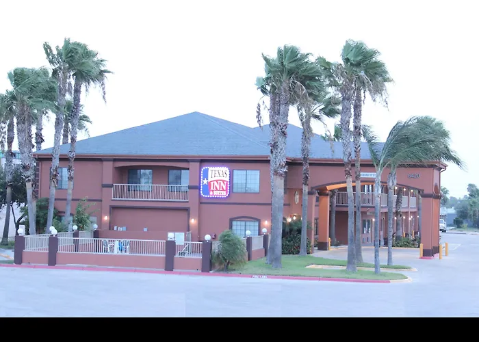 Motel: Texas Inn & Suites Mcallen At La Plaza Mall And Airport