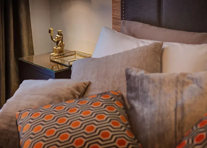  Intown Luxury House