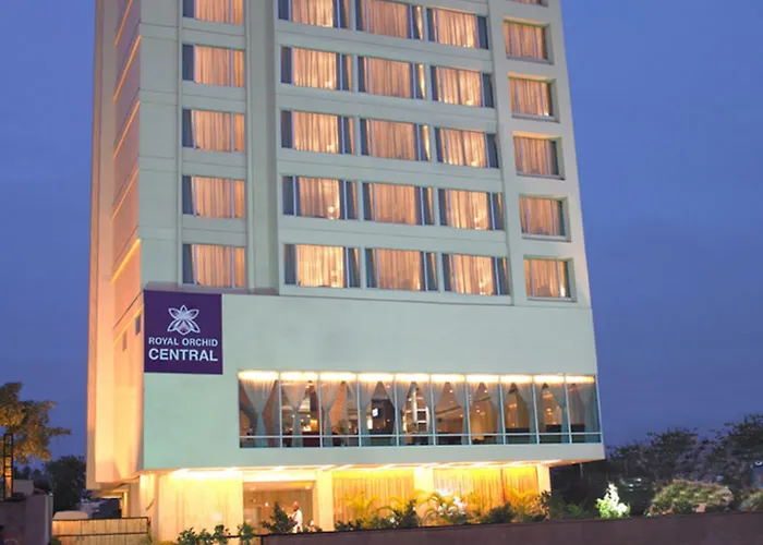 Hotels with pool Royal Orchid Central Jaipur, Bani Park
