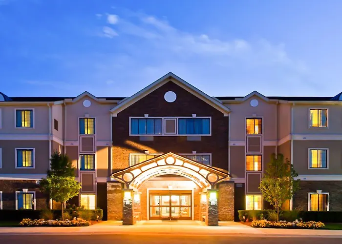 Luxury hotel only: Staybridge Suites Detroit-Novi By Ihg