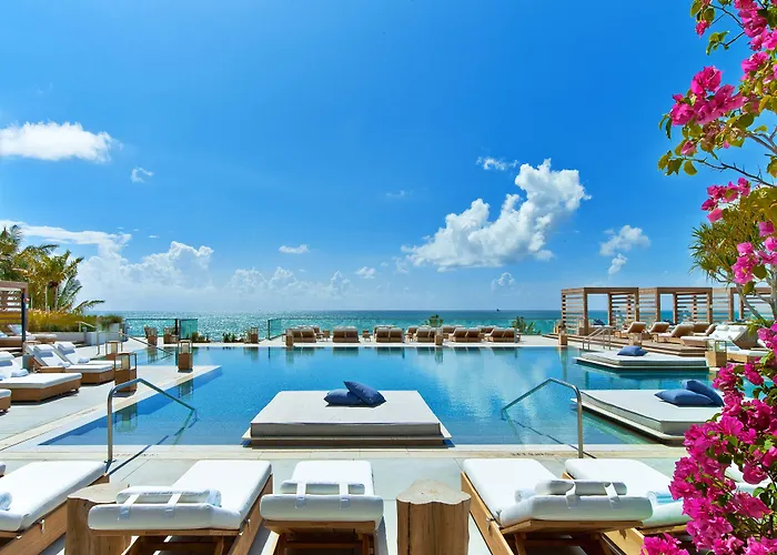 Hôtel de plage: 1 Hotel South Beach
