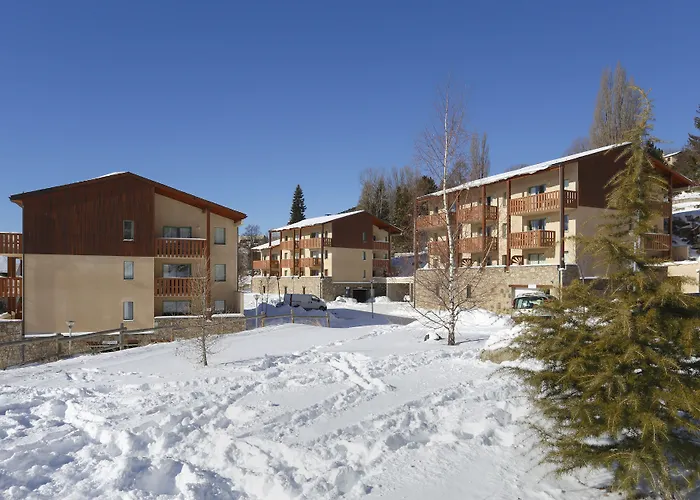 Hoteles con Jacuzzi Résidence Néméa Les Chalets Du Belvédère