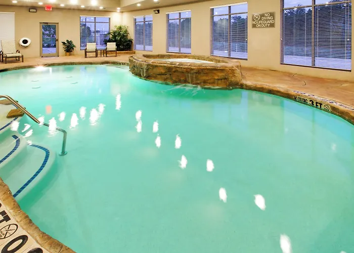 Holiday Inn Express Hotel & Suites Mansfield By Ihg