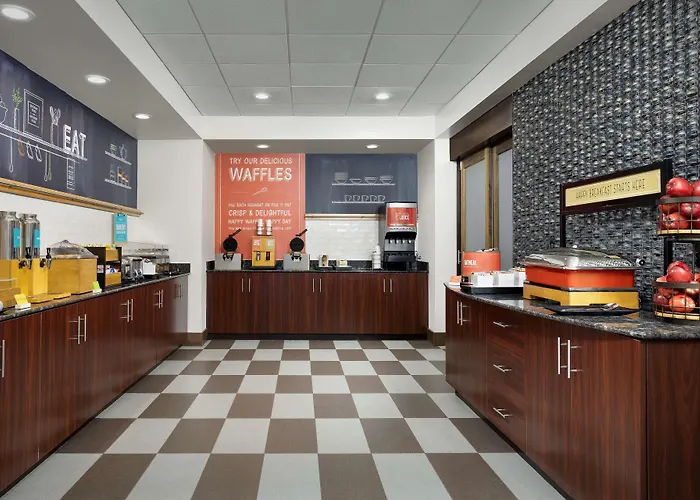 Hampton Inn Syracuse Clay