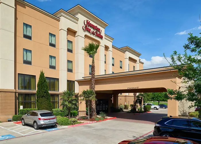 Hampton Inn & Suites Austin South Buda