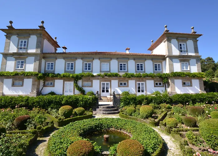 Paço De Calheiros - Turismo De