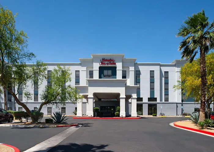 Hotel with view: Hampton Inn & Suites Las Vegas Airport
