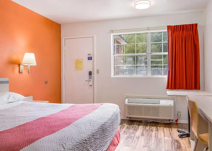 Motel 6-East Ridge, Tn
