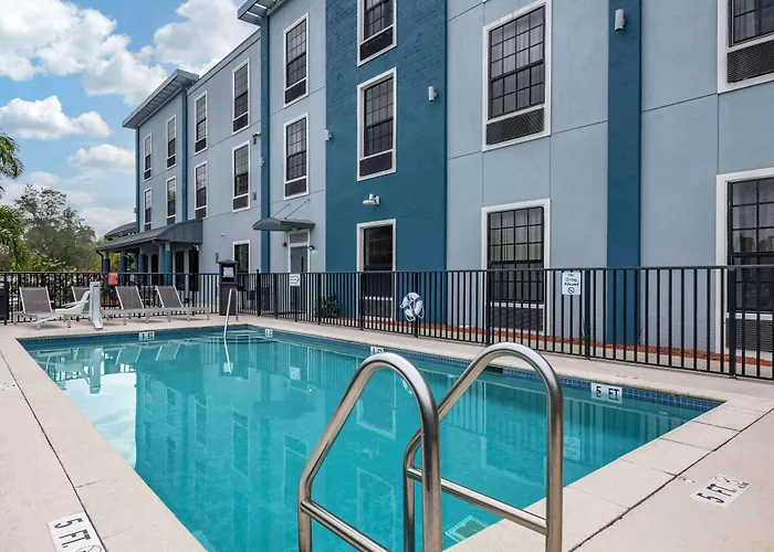 Best Western Plus Bradenton Gateway Hotel