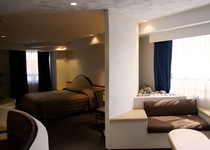  Porto Novo & Suites