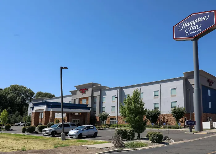 Hotels with tennis Hampton Inn Ellensburg