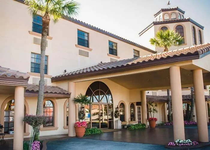 Inn On The Lakes
