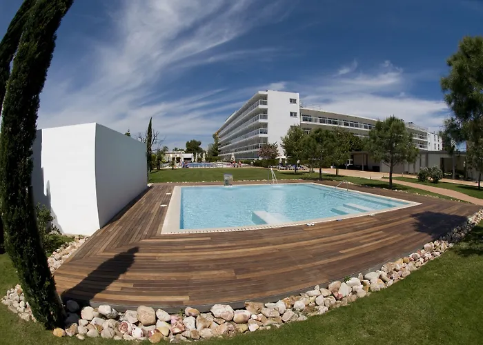 Las Gaviotas Suites Hotel & Spa
