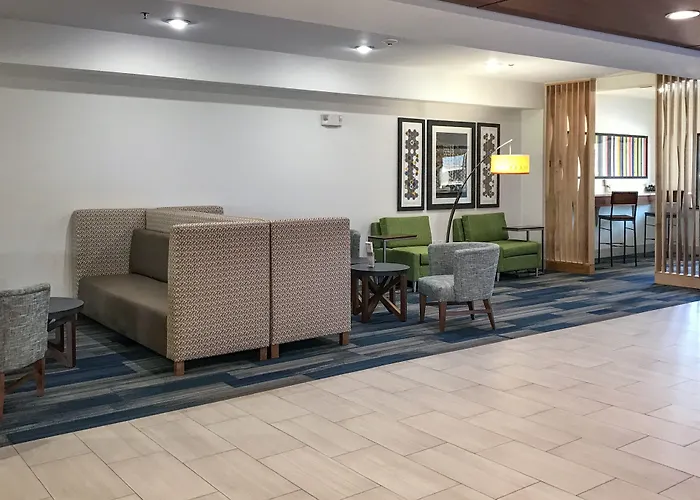 Holiday Inn Express & Suites Lubbock West By Ihg