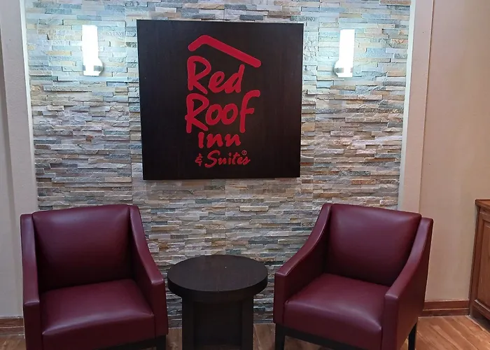 Red Roof Inn & Suites Midland