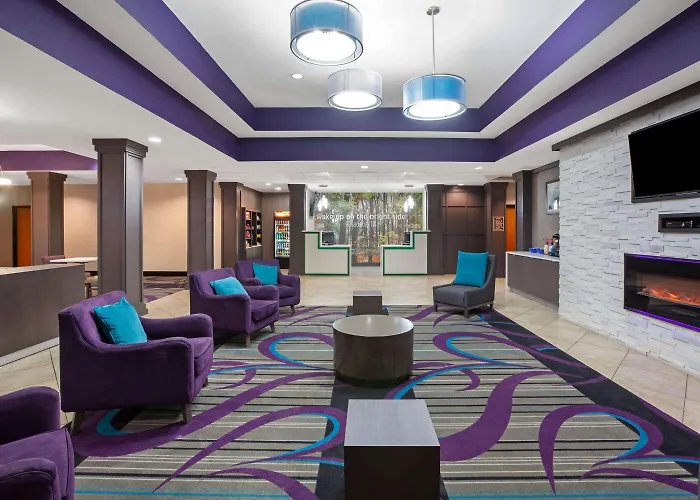 La Quinta Inn & Suites By Wyndham Houston Pasadena North