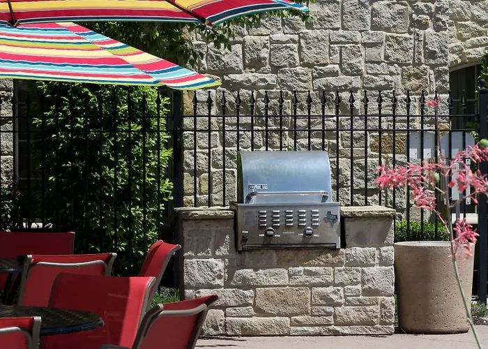 3 star hotels Towneplace Suites Fort Worth Downtown
