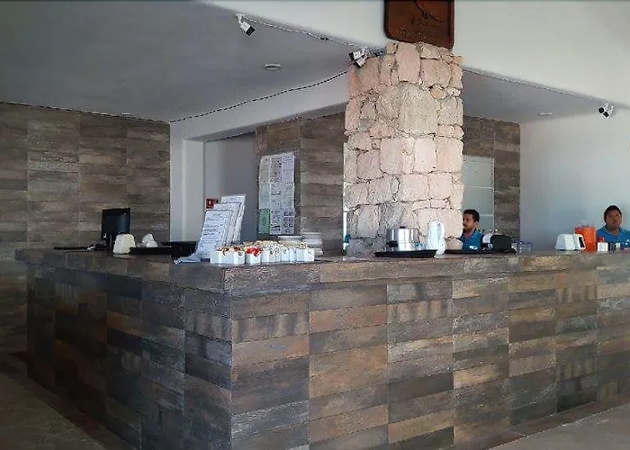 Pelicano Inn Playa Del Carmen - Beachfront Hotel