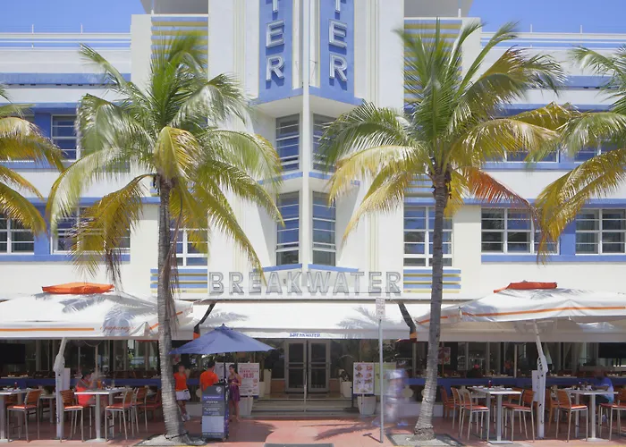 Hotel pres du College: Hotel Breakwater South Beach
