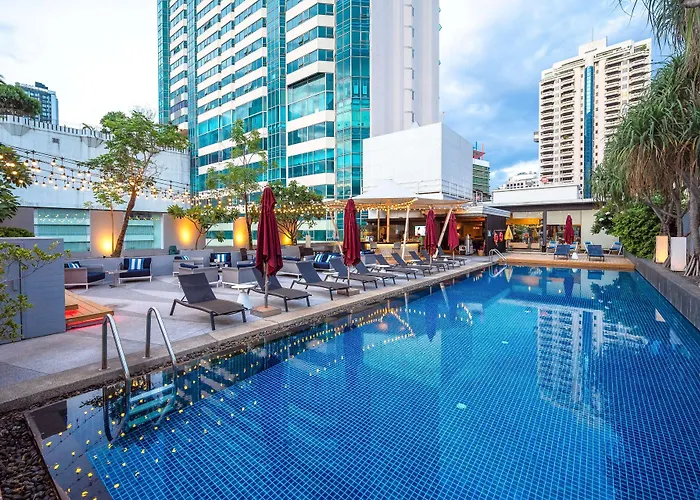  Park Plaza Bangkok Soi 18