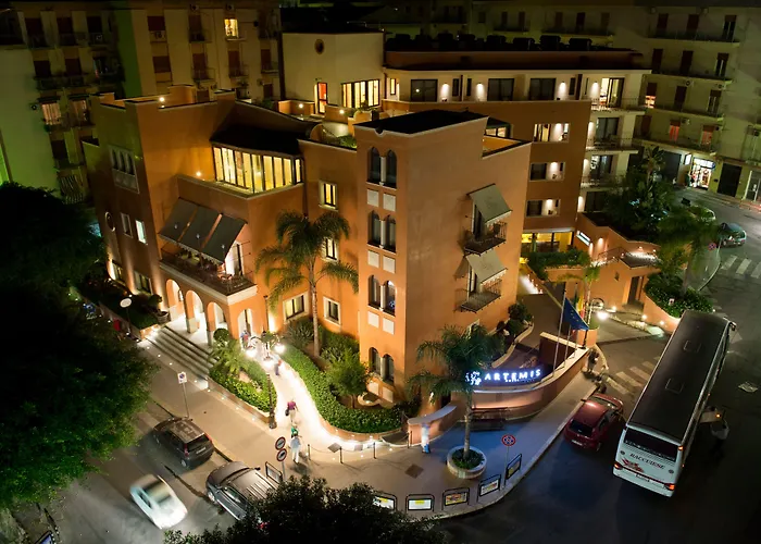 Hotel 4 stelle: Artemis Hotel