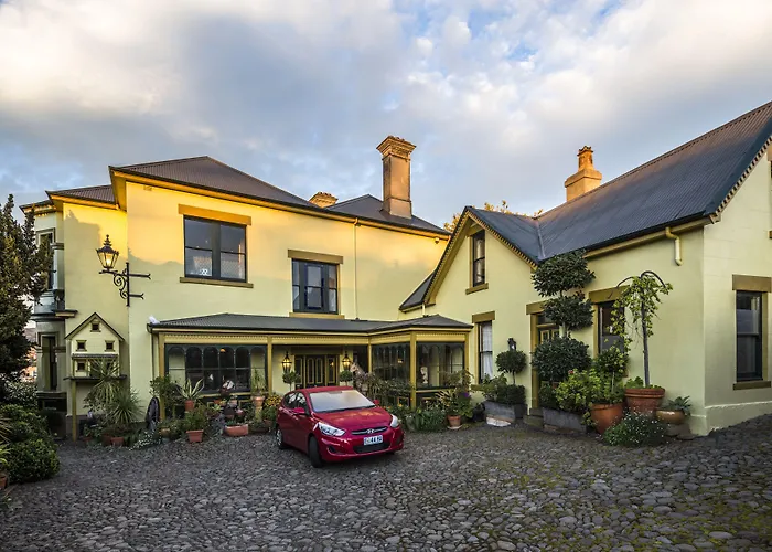 Vacation rental: The Corinda Collection