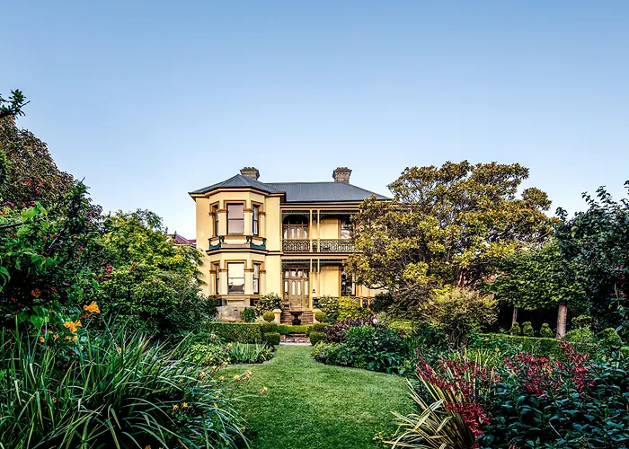 Vacation rental: The Corinda Collection