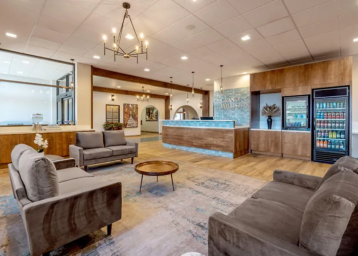 Hotels with pool Grand Williston And Conference Center