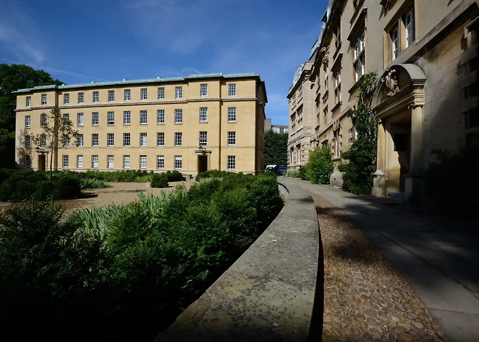 Christ'S College Cambridge