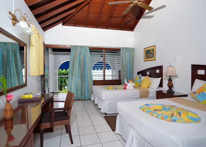 Hibiscus Lodge Hotel