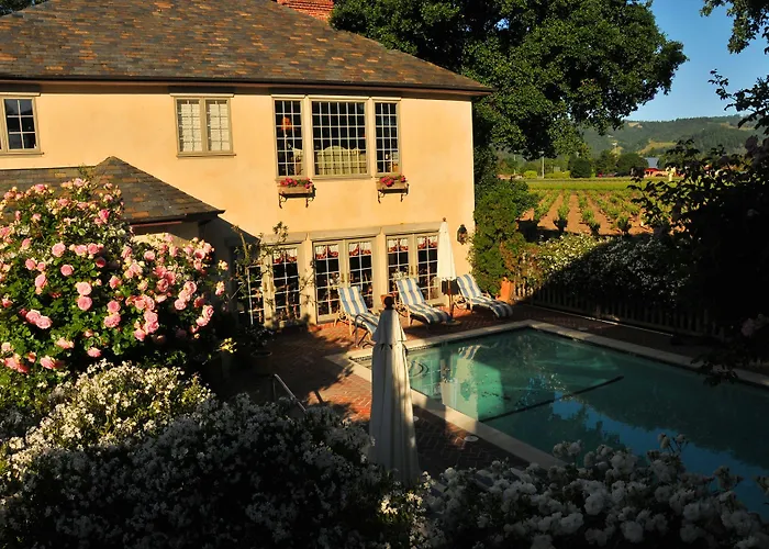 Dog friendly hotels Vineyard Country