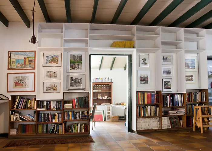Landhuis Daniel - Plantation House