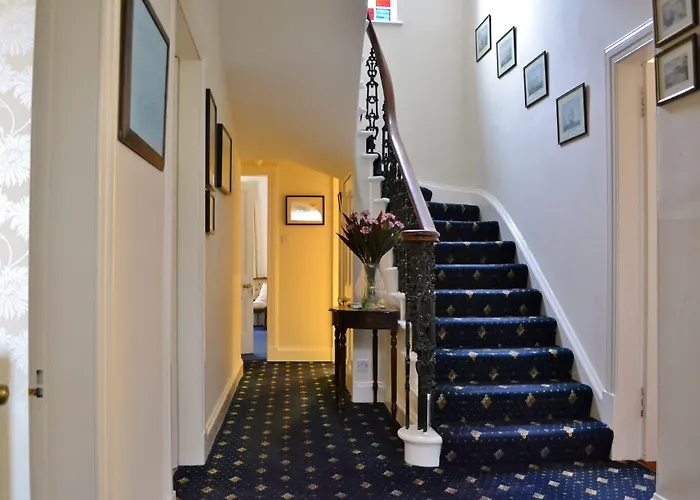Queensberry House