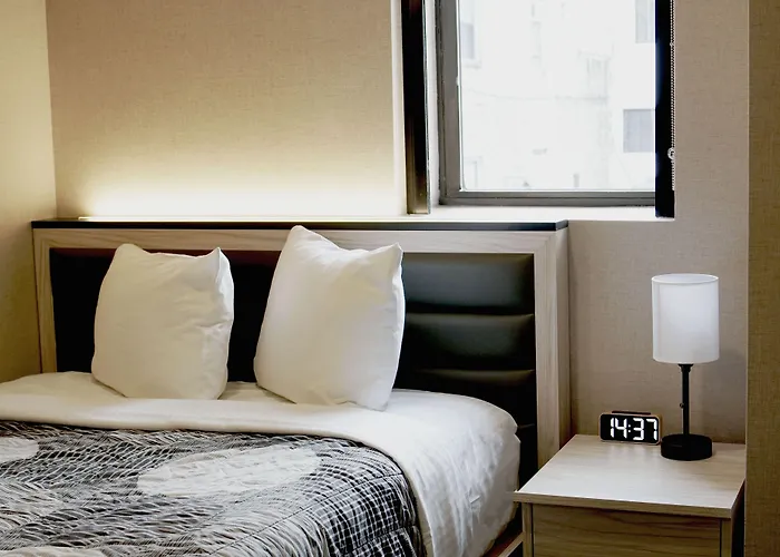 Leon Hotel Les