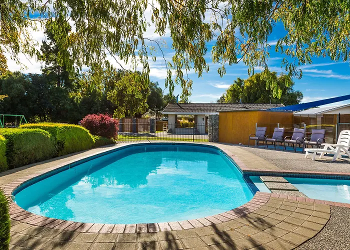 3 star hotels Cherylea