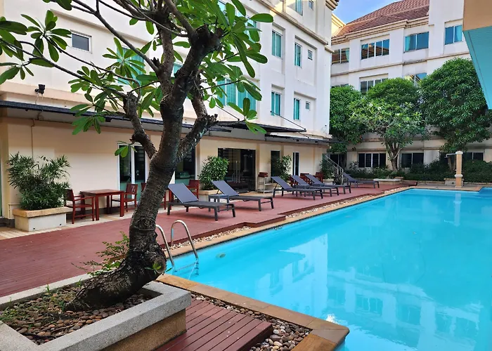 Hotel com piscina: Avion Hotel
