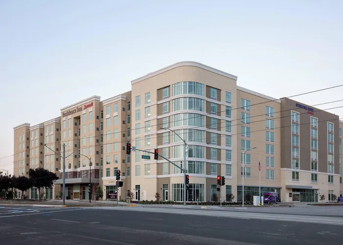 Golf hotels Springhill Suites By Marriott San Jose Airport