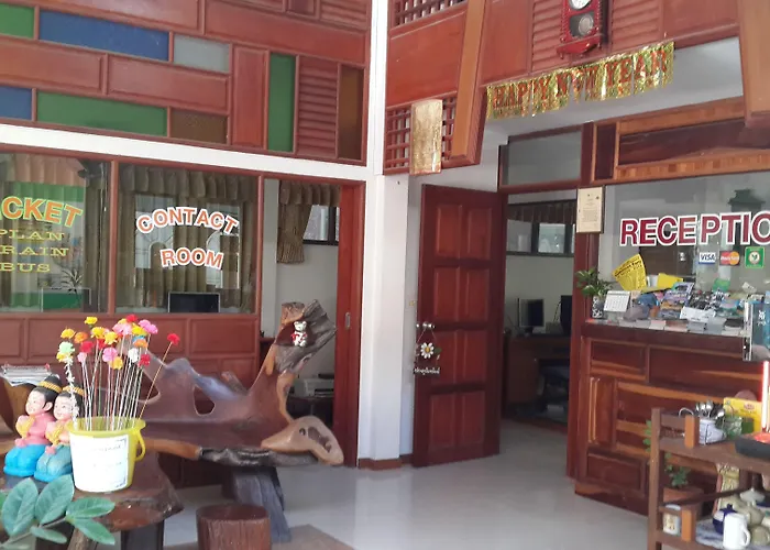 Rattana Guesthouse & Bungalow