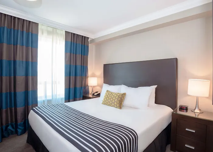 Sandman Hotel Oakville